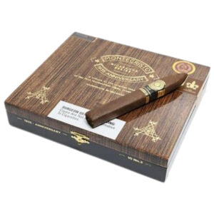 MONTECRISTO - BOX PRESS TORO - ANNIVERSARY NO. 2 1935 - TORO - MADURO-10 PCS
